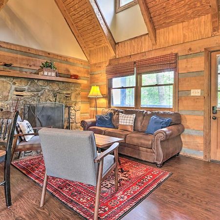 Gatlinburg Escape With Hot Tub, Deck And Mtn View Villa Exterior foto